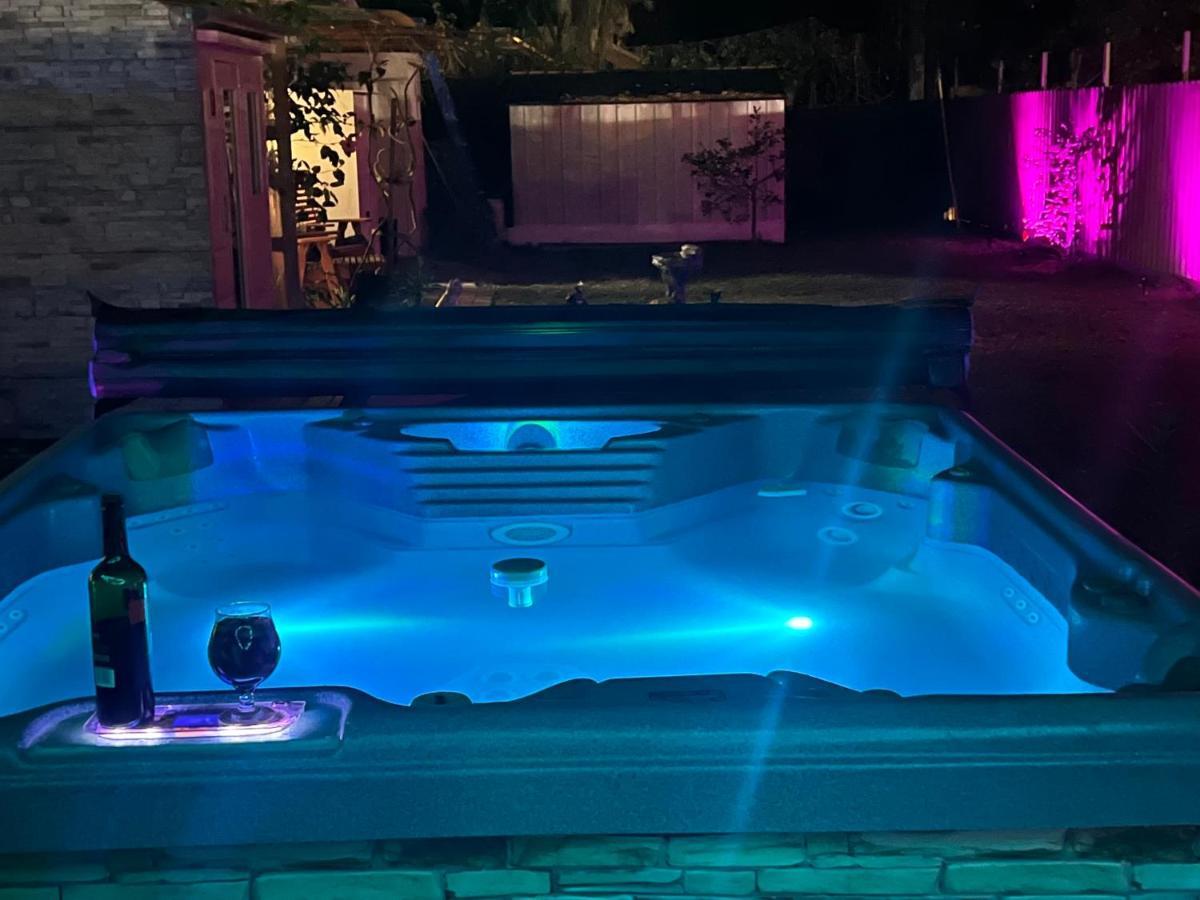 סרסוטה Close To Beaches With Hot Tub And Large Garden מראה חיצוני תמונה